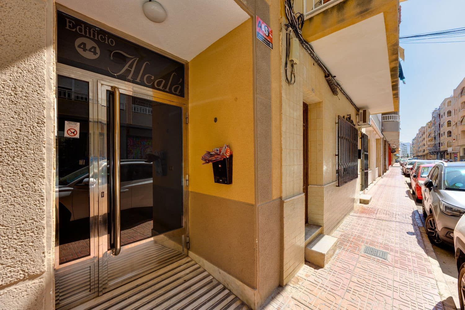 2 soverom Leilighet til salgs i Torrevieja med garasje - € 135 000 (Ref: 10034867)