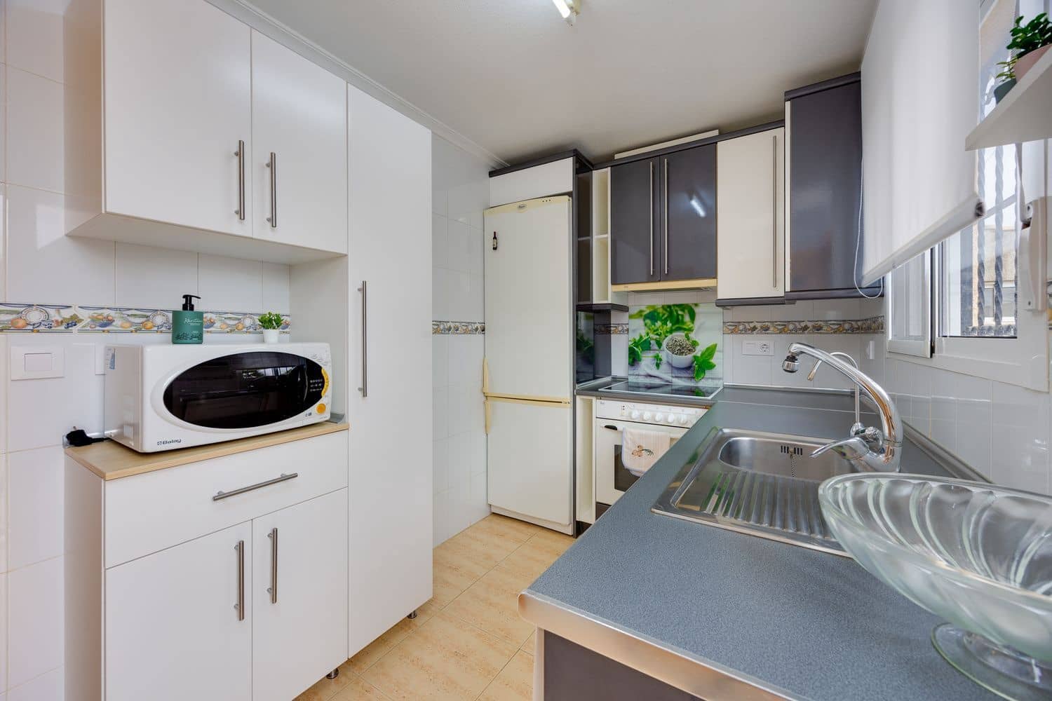 3 bedroom Apartment for sale in Playa Flamenca with pool garage - € 279,000 (Ref: 10054536)