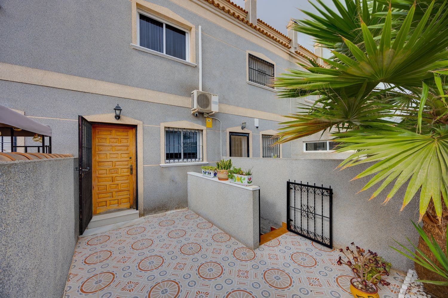 3 bedroom Apartment for sale in Playa Flamenca with pool garage - € 279,000 (Ref: 10054536)