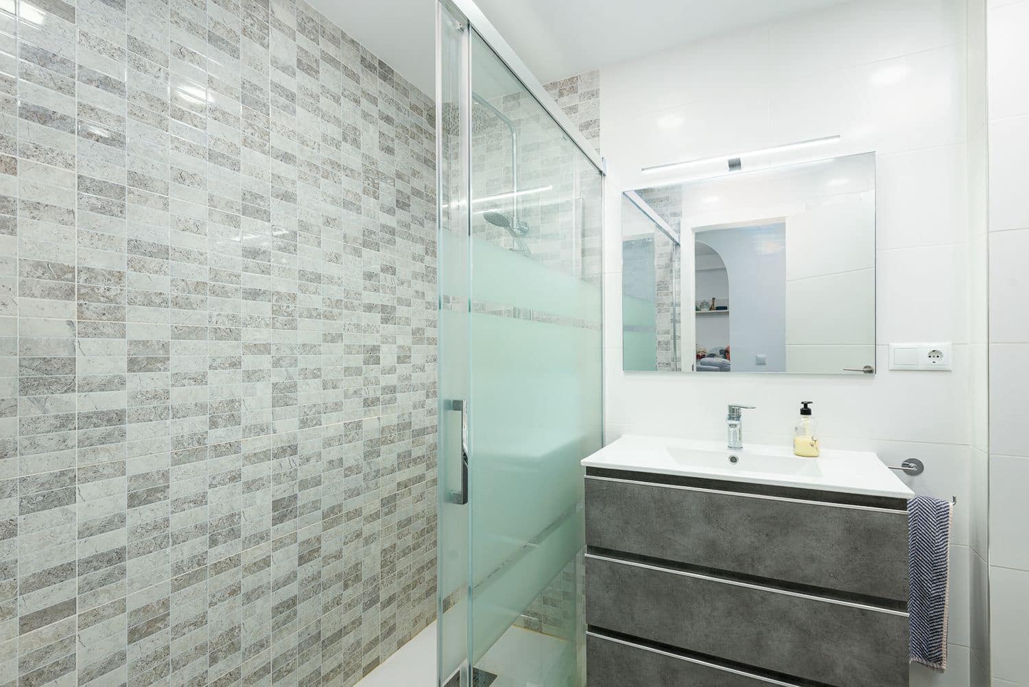 2 sypialnia Apartament na sprzedaż w Playa de Muchavista z basenem garażem - 320 000 € (Ref: 10054537)