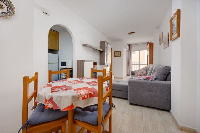 1 makuuhuone Huoneisto myytävänä paikassa Antonio Machado, Torrevieja mukana uima-altaan 
autotalli - 115 000 € (Ref: 10057875)