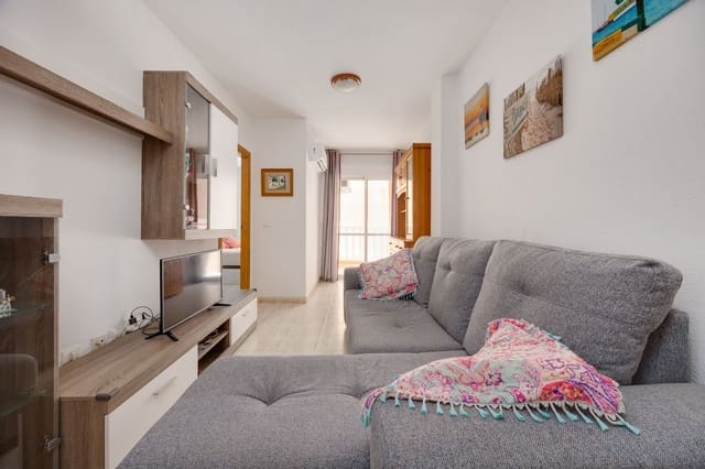 1 makuuhuone Huoneisto myytävänä paikassa Antonio Machado, Torrevieja mukana uima-altaan 
autotalli - 115 000 € (Ref: 10057875)