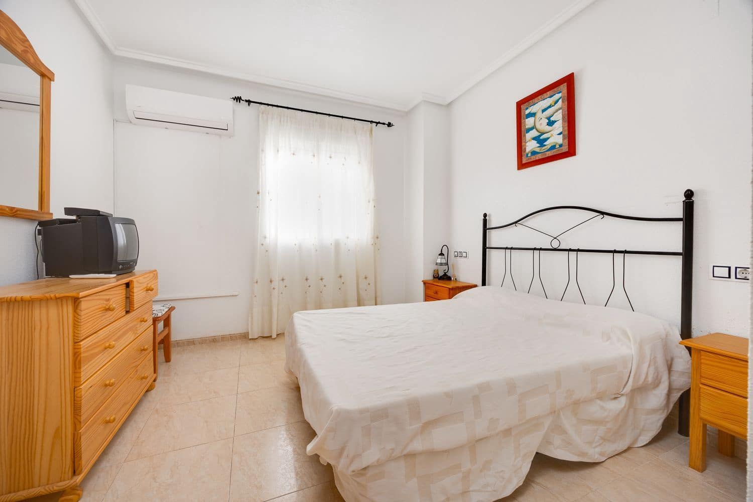 3 sovrum Lägenhet till salu i Torrevieja med pool garage - 129 000 € (Ref: 10074721)