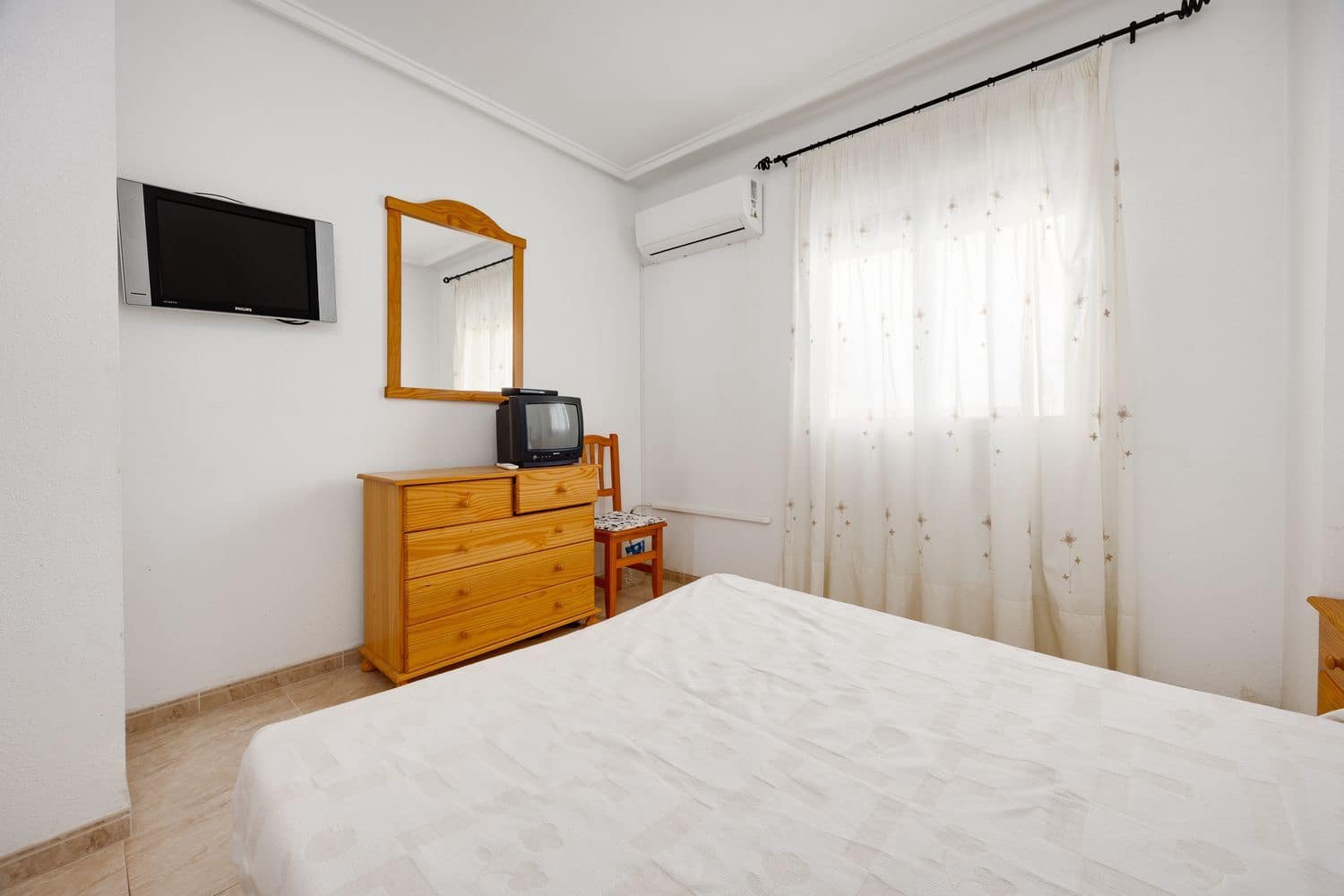 3 sovrum Lägenhet till salu i Torrevieja med pool garage - 129 000 € (Ref: 10074721)