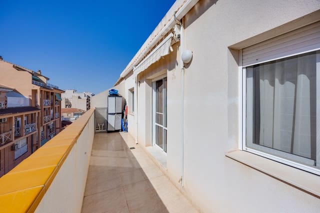 3 quarto Apartamento para venda em Centro - Muelle Pesquero, Torrevieja com piscina garagem - 129 000 € (Ref: 10074721)