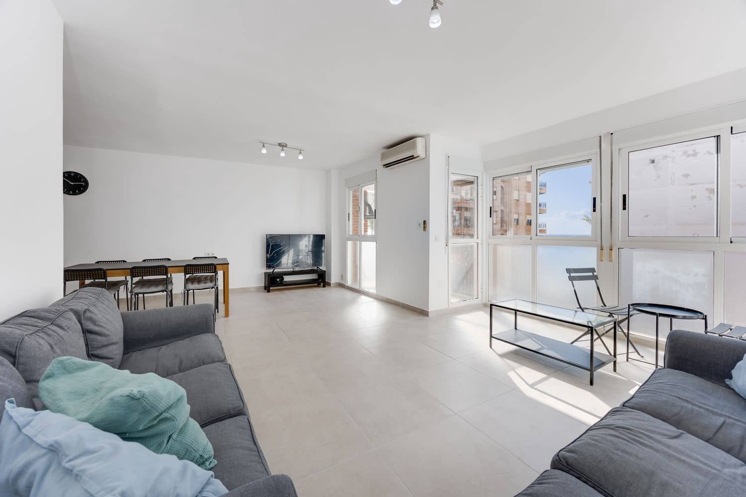 Apartamento de 3 habitaciones en Torrevieja en venta con garaje - 260.000 € (Ref: 10074722)