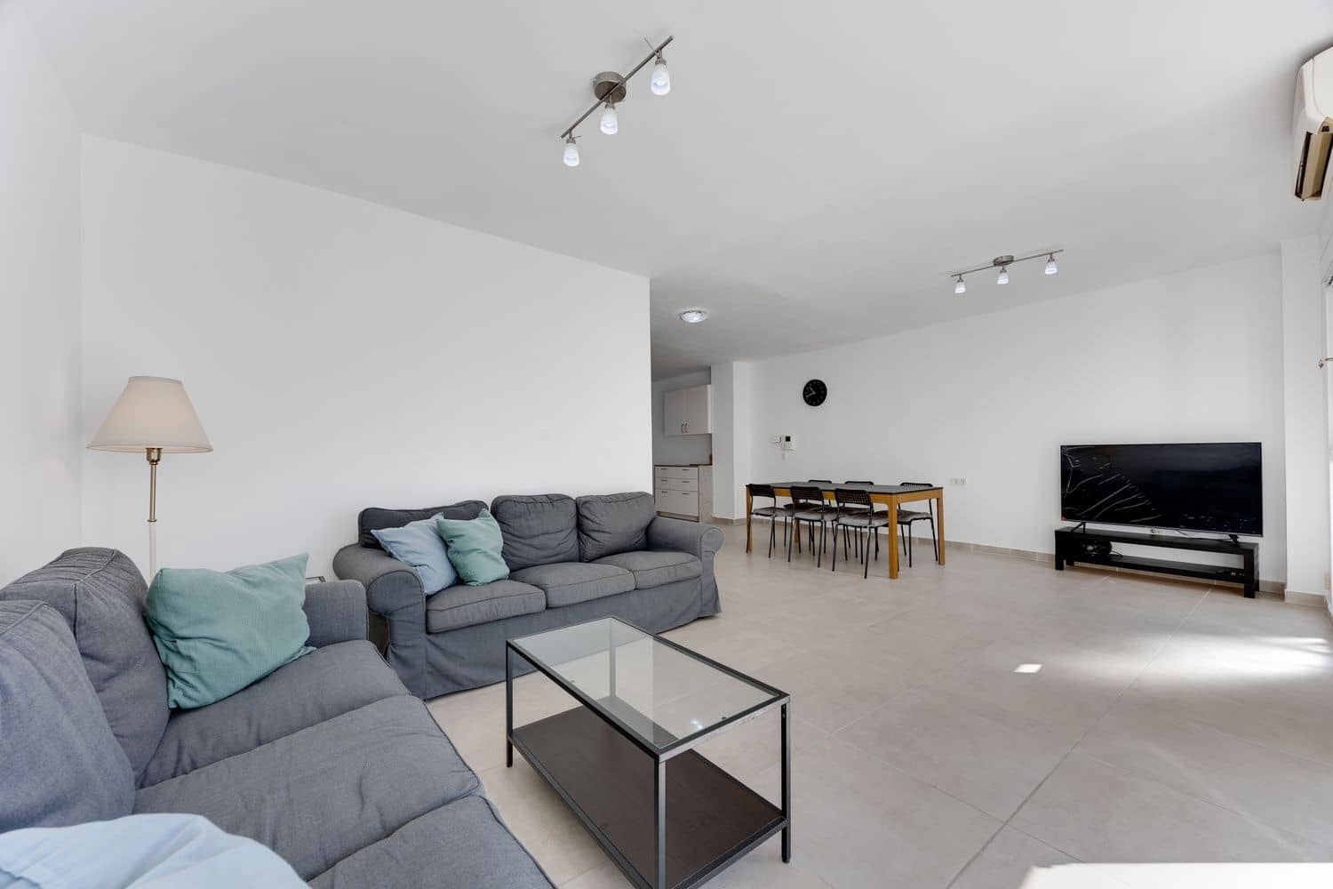 Apartamento de 3 habitaciones en Torrevieja en venta con garaje - 260.000 € (Ref: 10074722)
