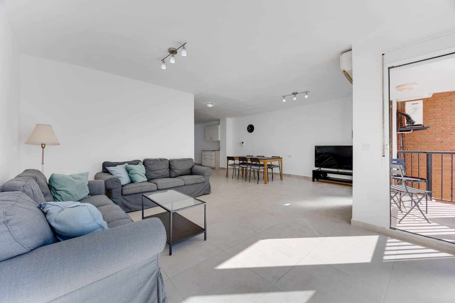 Apartamento de 3 habitaciones en Torrevieja en venta con garaje - 260.000 € (Ref: 10074722)