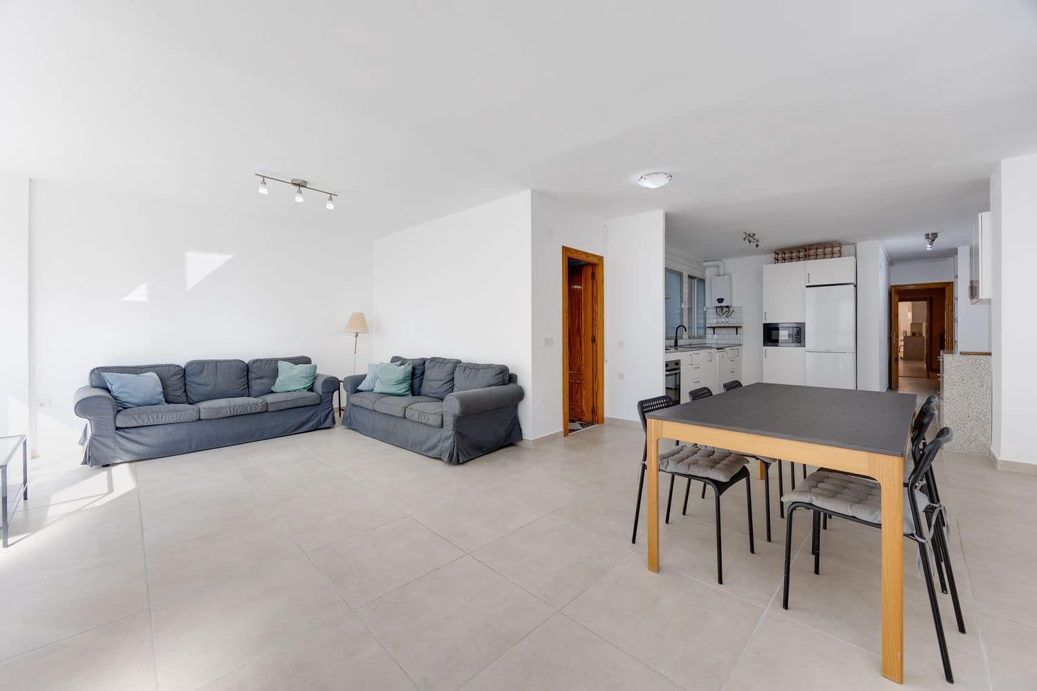 Apartamento de 3 habitaciones en Torrevieja en venta con garaje - 260.000 € (Ref: 10074722)