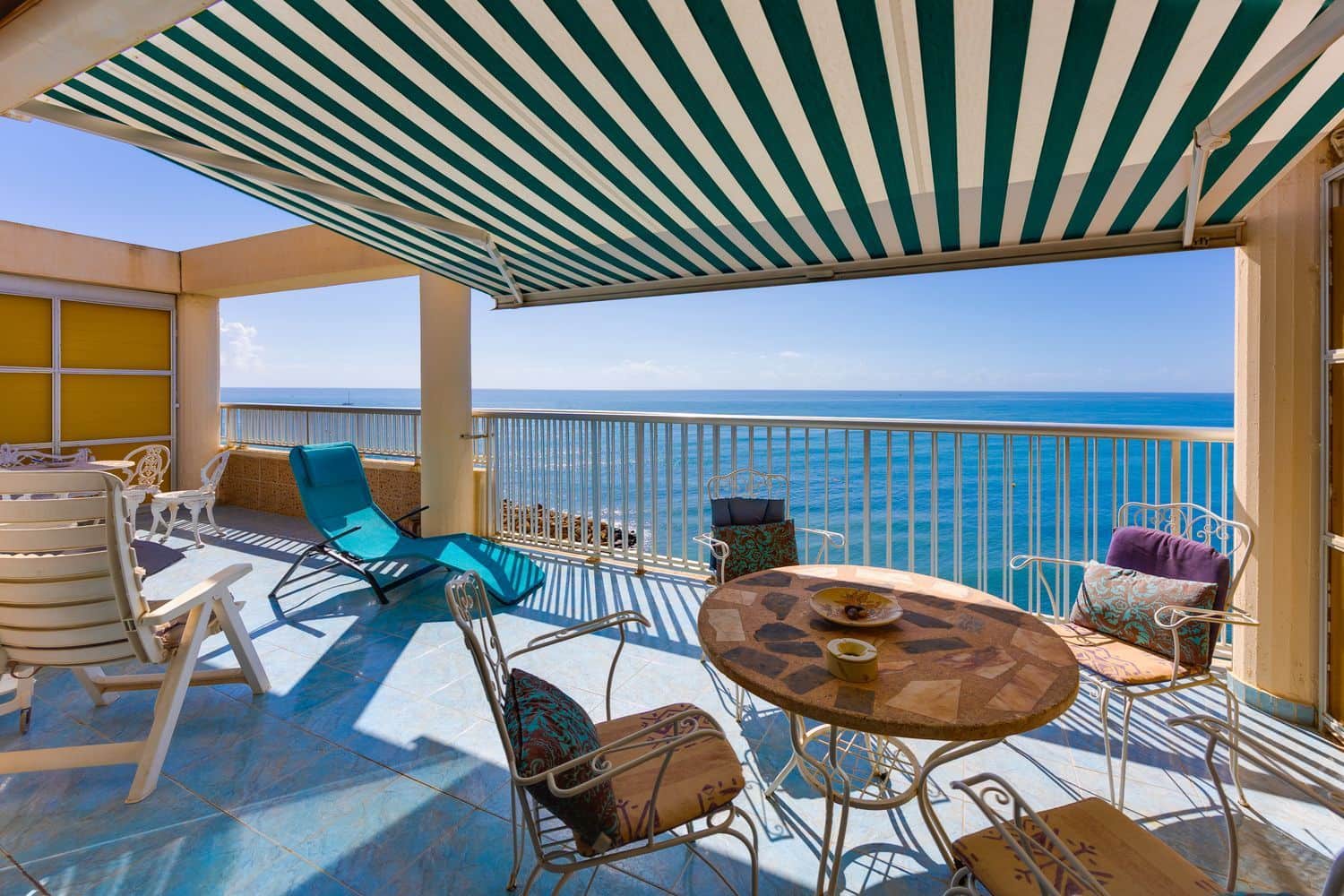 3 sovrum Lägenhet till salu i Torrevieja med garage - 625 000 € (Ref: 10077379)