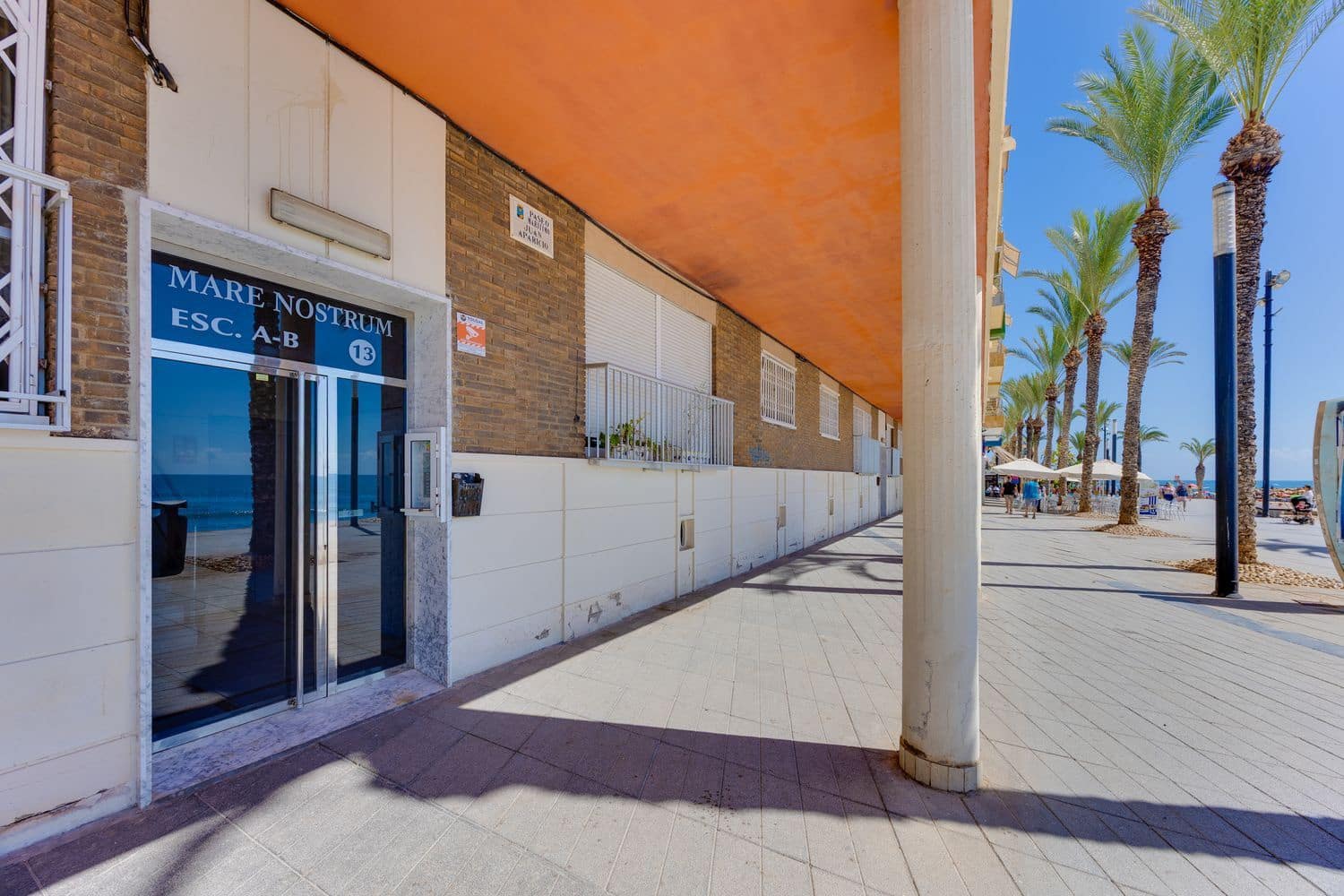 3 sovrum Lägenhet till salu i Torrevieja med garage - 625 000 € (Ref: 10077379)