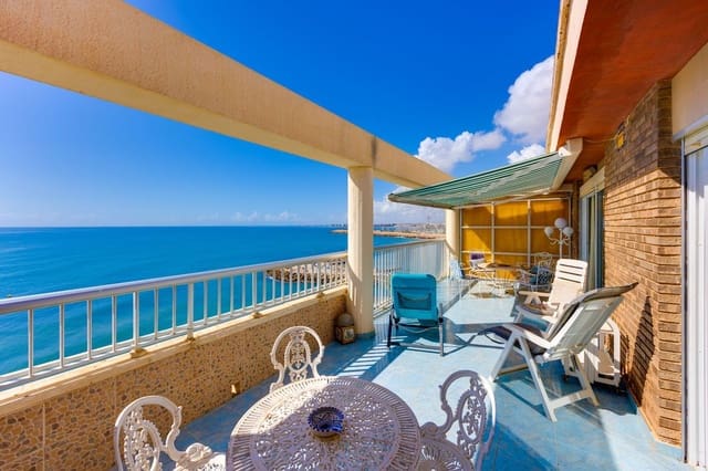 3 sovrum Lägenhet till salu i Las Piscinas Naturales, Torrevieja med garage - 625 000 € (Ref: 10077379)