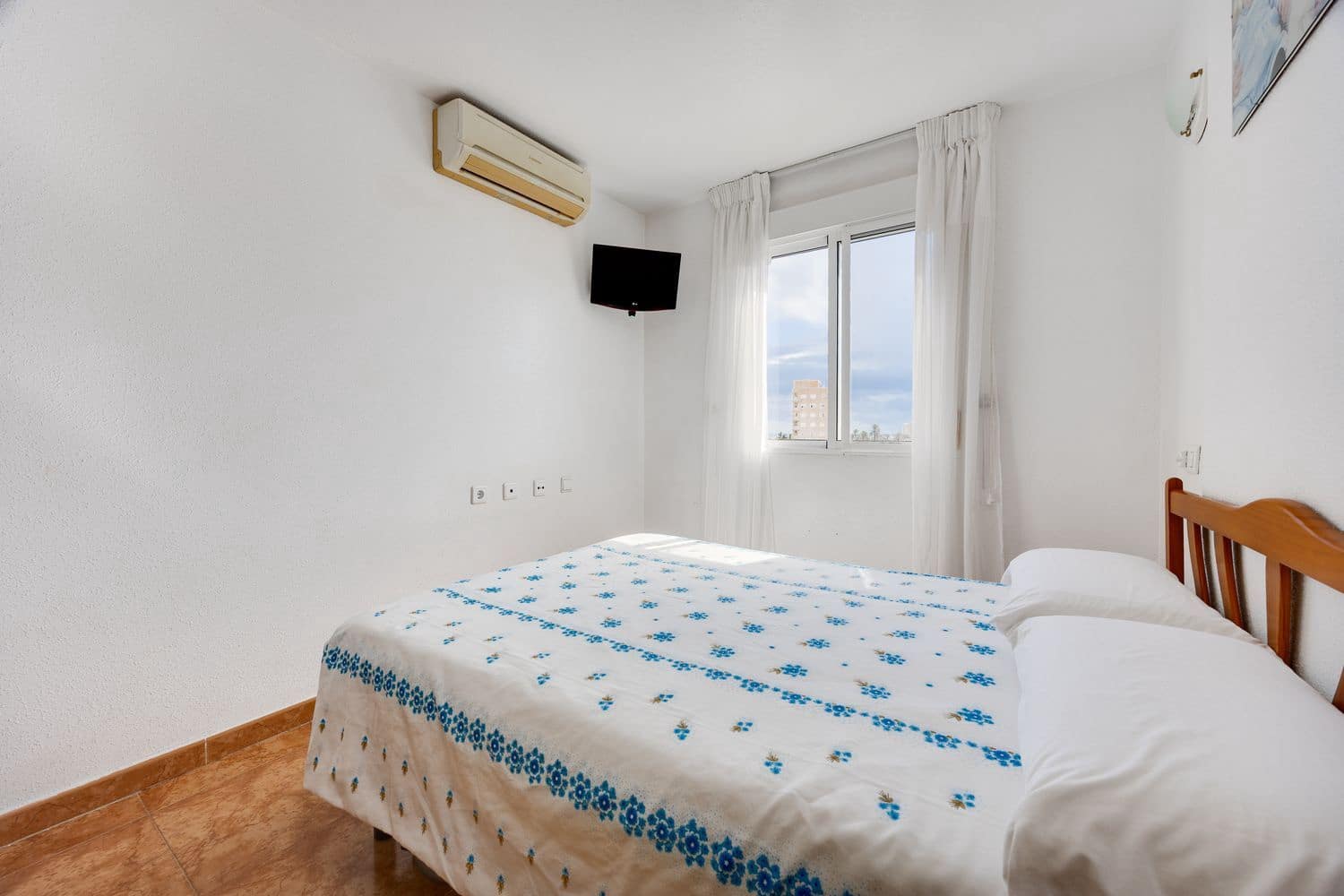 2 soverom Leilighet til salgs i Torrevieja med svømmebasseng garasje - € 124 900 (Ref: 10099482)