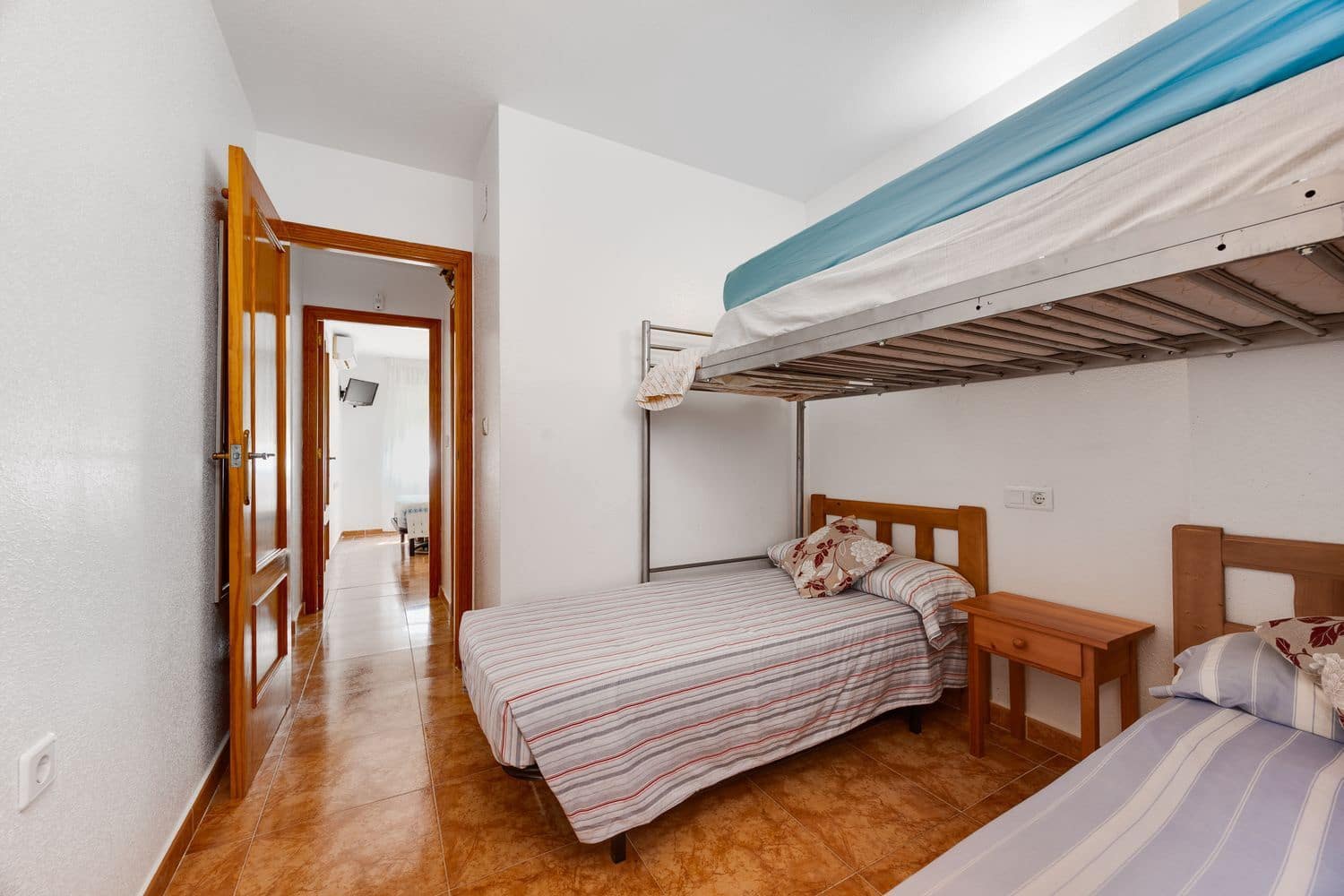 2 soverom Leilighet til salgs i Torrevieja med svømmebasseng garasje - € 124 900 (Ref: 10099482)