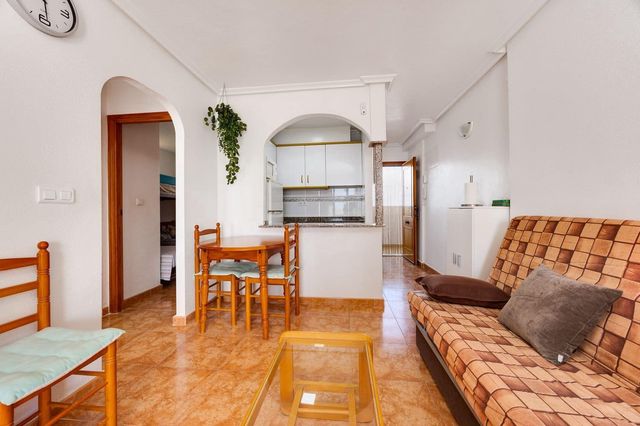 2 soverom Leilighet til salgs i Nueva Torrevieja, Torrevieja med svømmebasseng garasje - € 124 900 (Ref: 10099482)