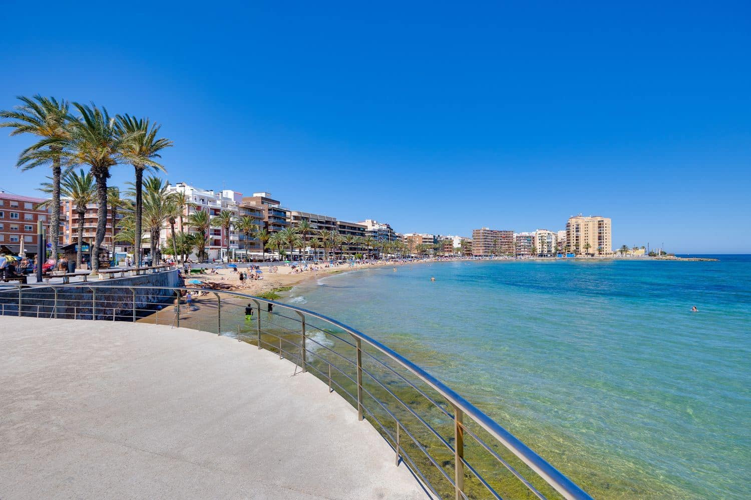 2 Zimmer Apartment zu verkaufen in Torrevieja mit Garage - 185.000 € (Ref: 10099484)