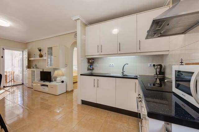 2 chambre Maison de Ville à vendre à El Chaparral - La Siesta - La Torreta, Torrevieja avec piscine garage - 149 000 € (Ref: 10101179)