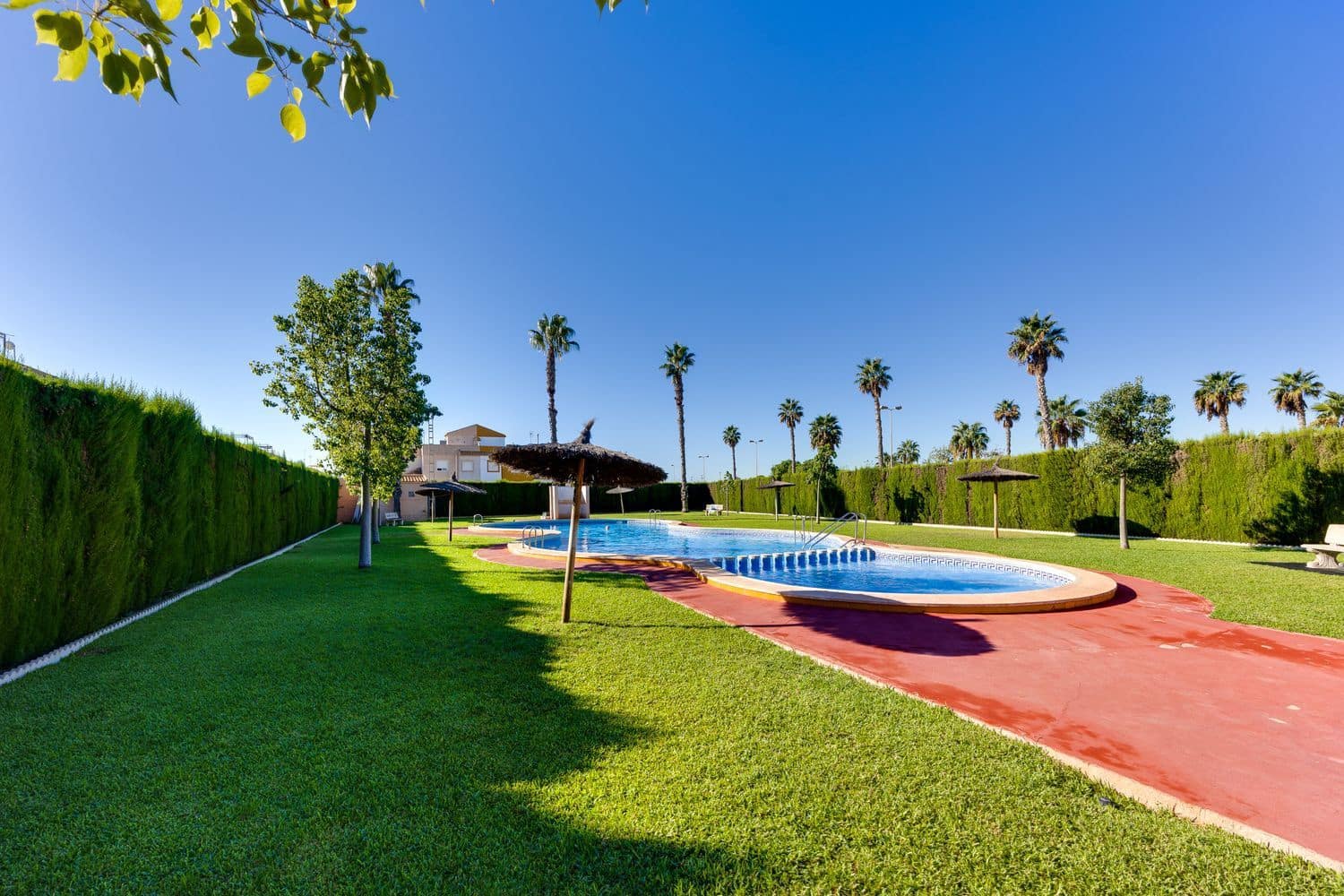 2 chambre Maison de Ville à vendre à Torrevieja avec piscine garage - 149 000 € (Ref: 10101179)
