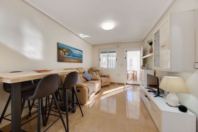 2 chambre Maison de Ville à vendre à El Chaparral - La Siesta - La Torreta, Torrevieja avec piscine garage - 149 000 € (Ref: 10101179)