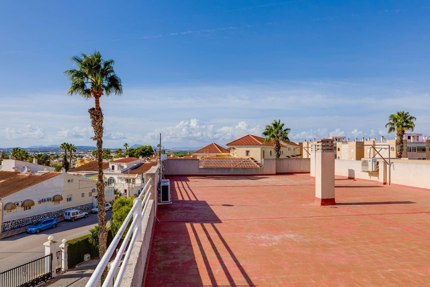 3 soveværelse Lejlighed til salg i Torrevieja med swimmingpool garage - € 135.000 (Ref: 10113560)