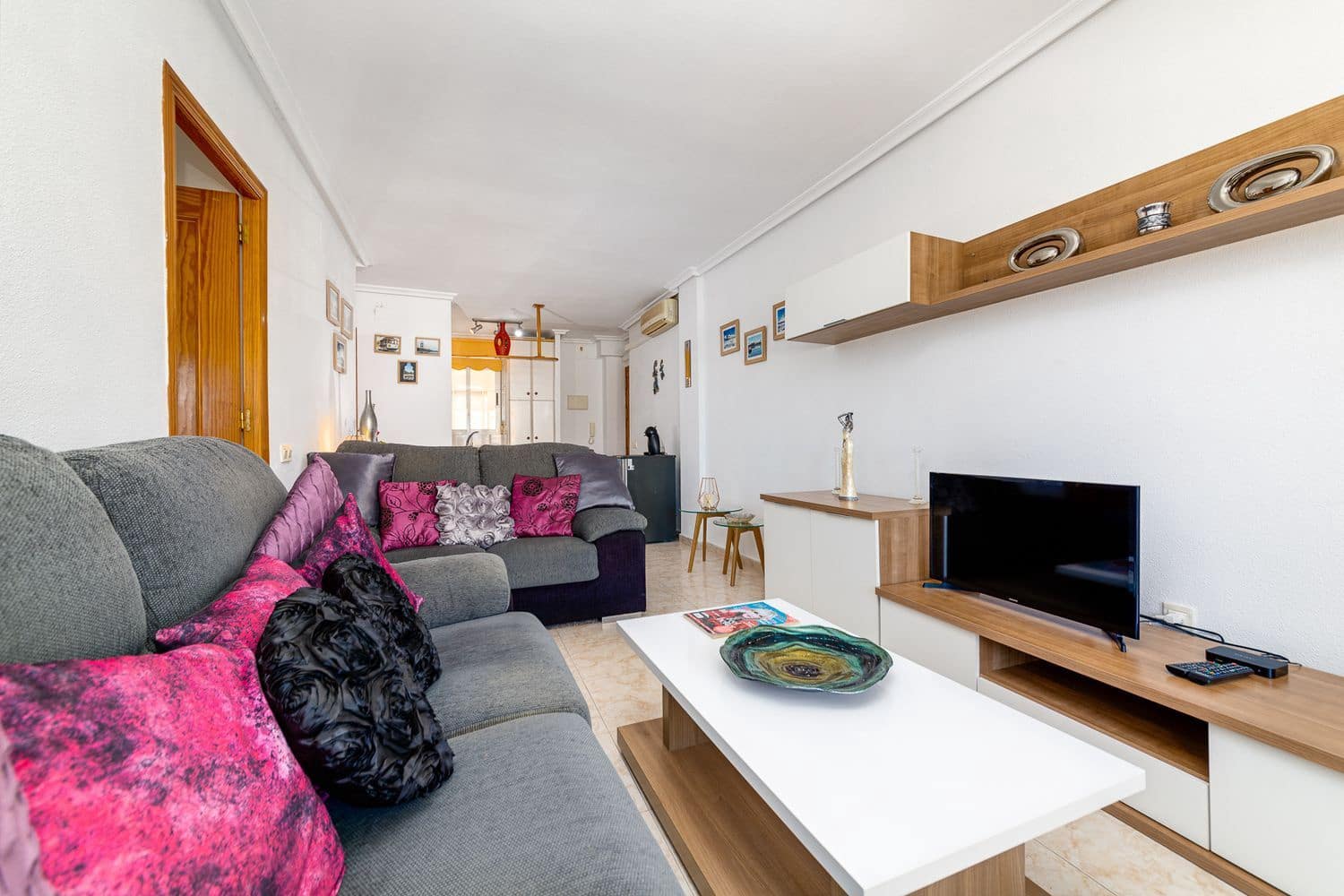 3 soveværelse Lejlighed til salg i Torrevieja med swimmingpool garage - € 135.000 (Ref: 10113560)