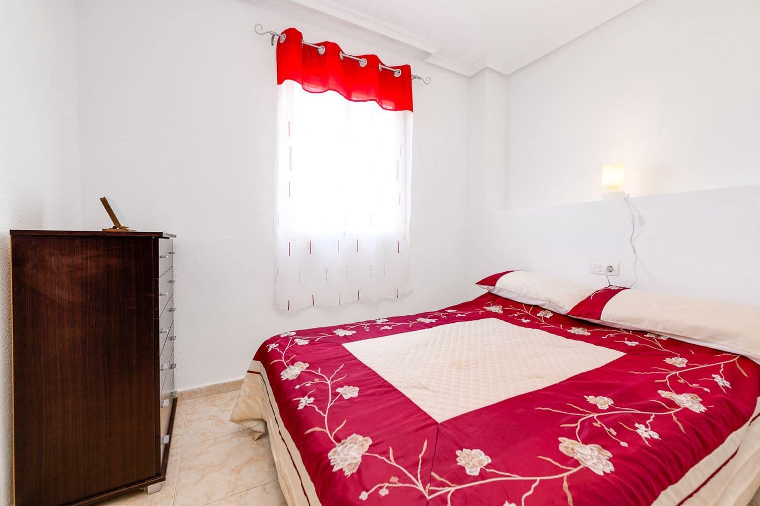 3 soveværelse Lejlighed til salg i Torrevieja med swimmingpool garage - € 135.000 (Ref: 10113560)