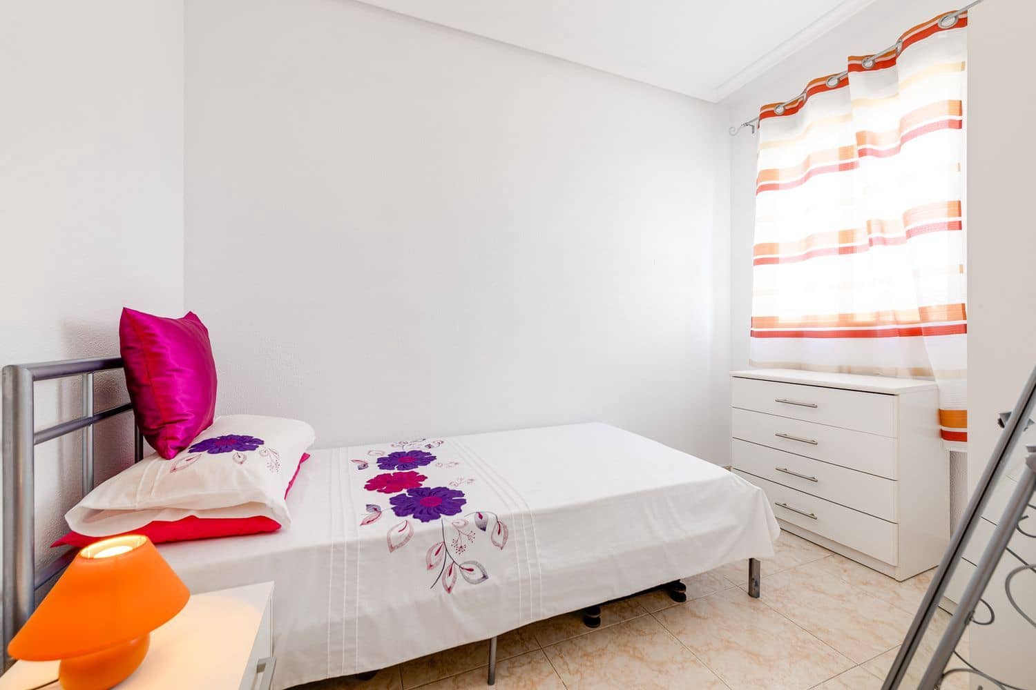 3 soveværelse Lejlighed til salg i Torrevieja med swimmingpool garage - € 135.000 (Ref: 10113560)