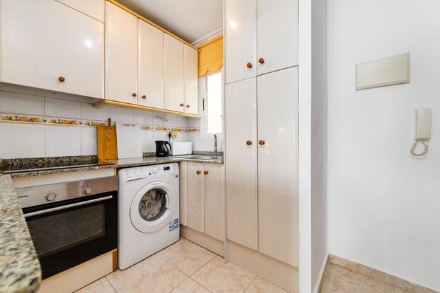 3 soveværelse Lejlighed til salg i El Chaparral, Torrevieja med swimmingpool garage - € 135.000 (Ref: 10113560)