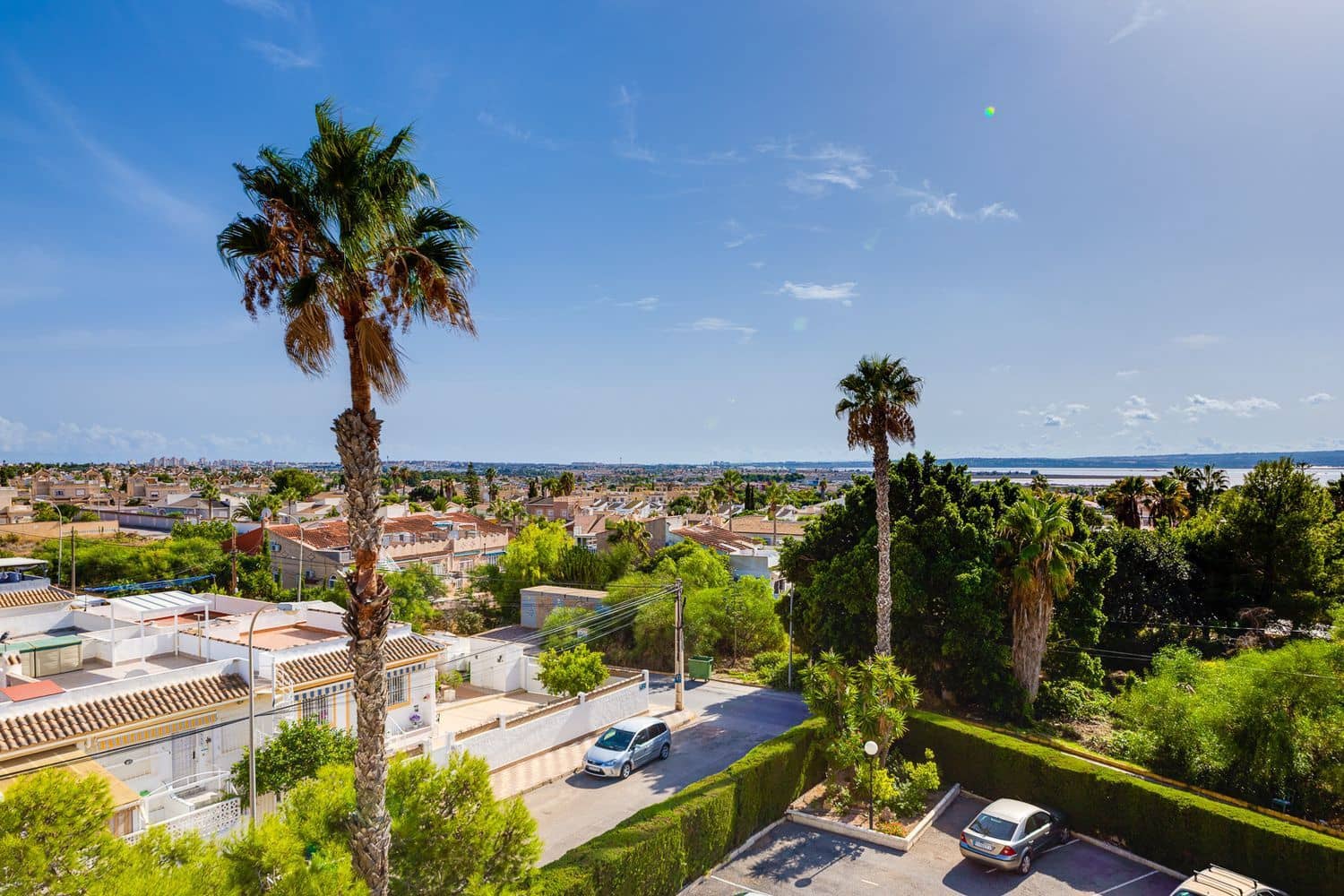 3 soveværelse Lejlighed til salg i Torrevieja med swimmingpool garage - € 135.000 (Ref: 10113560)