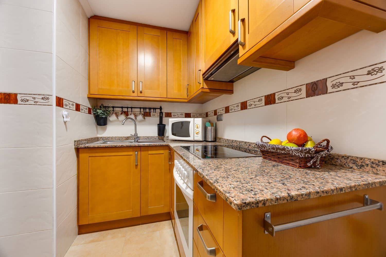 2 Zimmer Apartment zu verkaufen in Torrevieja mit Garage - 180.000 € (Ref: 10118560)