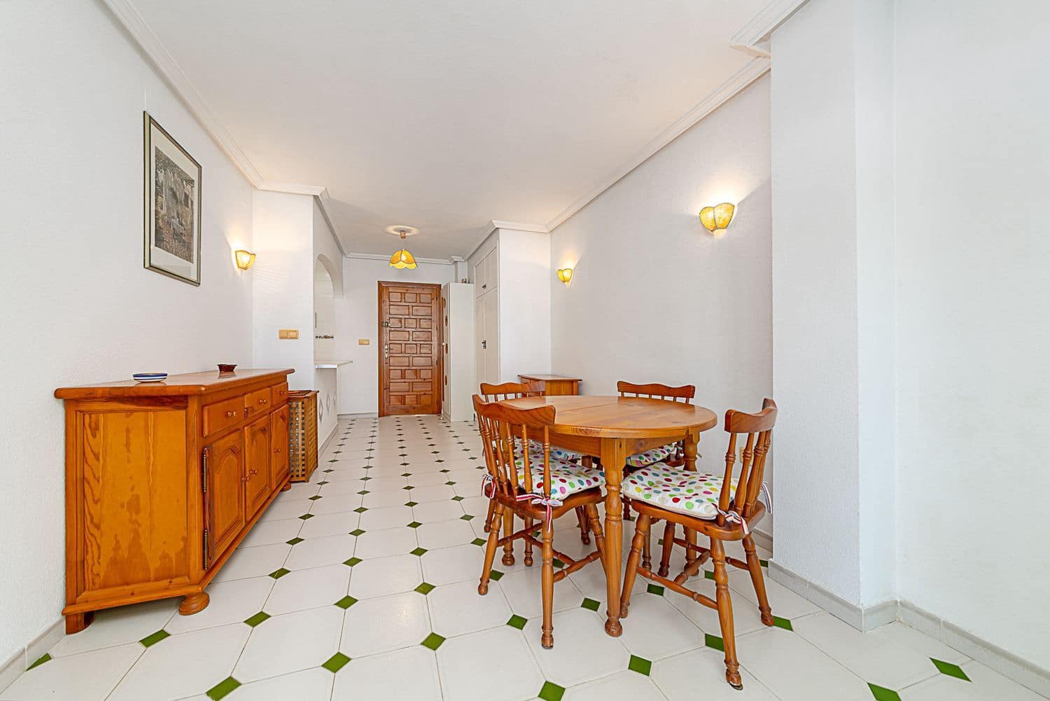 1 soverom Leilighet til salgs i Torrevieja med garasje - € 98 000 (Ref: 10121122)