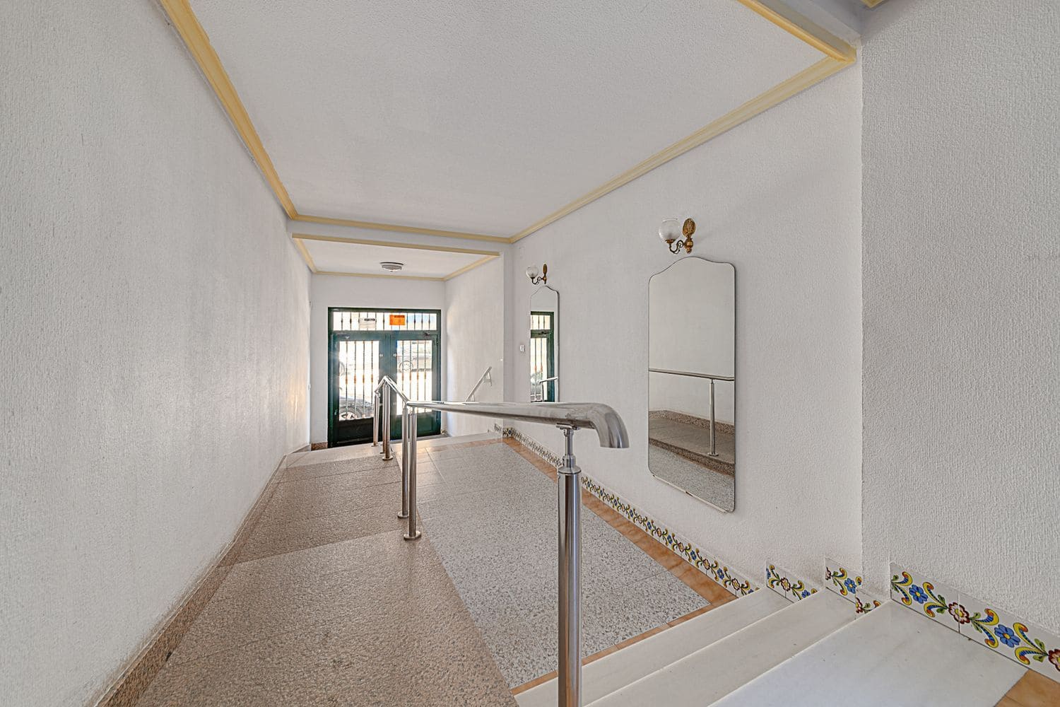 1 soverom Leilighet til salgs i Torrevieja med garasje - € 98 000 (Ref: 10121122)