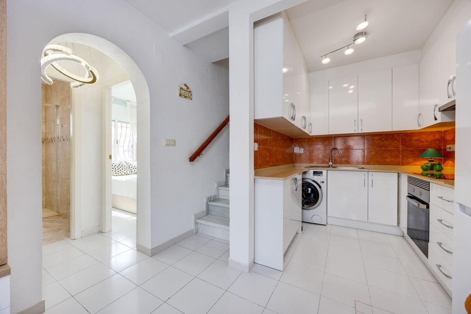 3 Zimmer Haus zu verkaufen in Torrevieja mit Pool Garage - 175.000 € (Ref: 10139099)