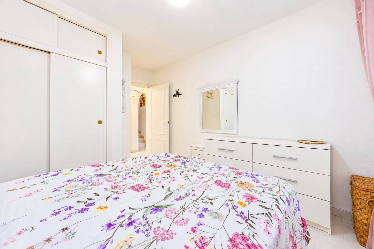3 Zimmer Haus zu verkaufen in Torrevieja mit Pool Garage - 175.000 € (Ref: 10139099)