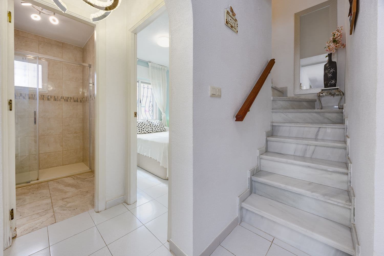 3 Zimmer Haus zu verkaufen in Torrevieja mit Pool Garage - 175.000 € (Ref: 10139099)