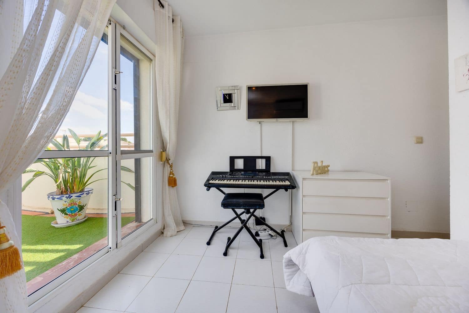 3 Zimmer Haus zu verkaufen in Torrevieja mit Pool Garage - 175.000 € (Ref: 10139099)