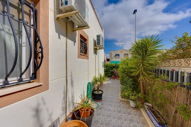 3 Zimmer Haus zu verkaufen in Los Balcones - Los Altos, Torrevieja mit Pool Garage - 175.000 € (Ref: 10139099)