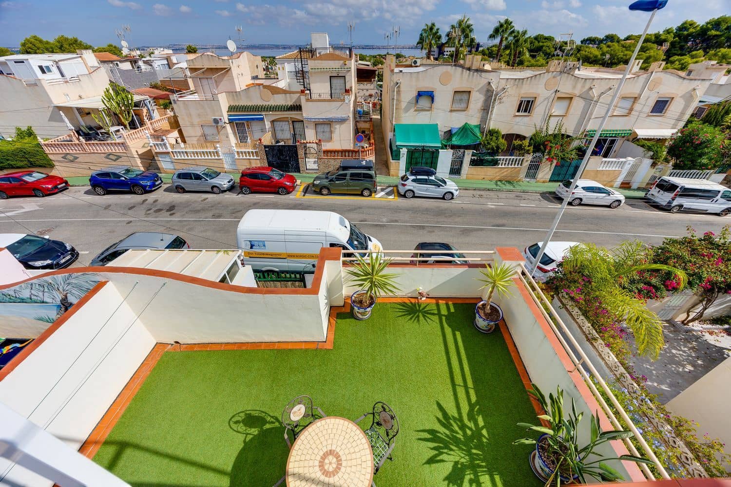 3 Zimmer Haus zu verkaufen in Torrevieja mit Pool Garage - 175.000 € (Ref: 10139099)