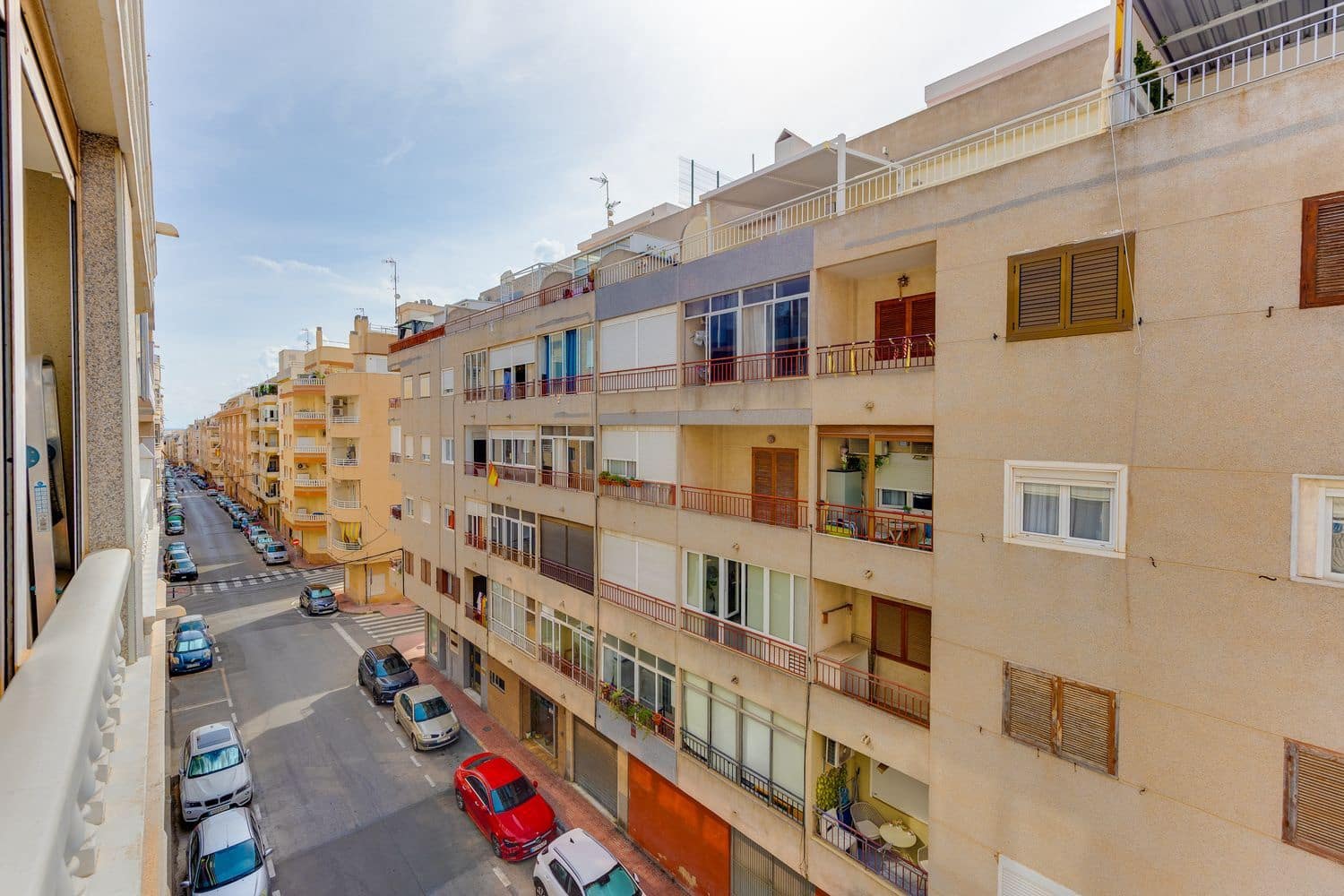 2 soveværelse Lejlighed til salg i Torrevieja med garage - € 139.000 (Ref: 10141522)
