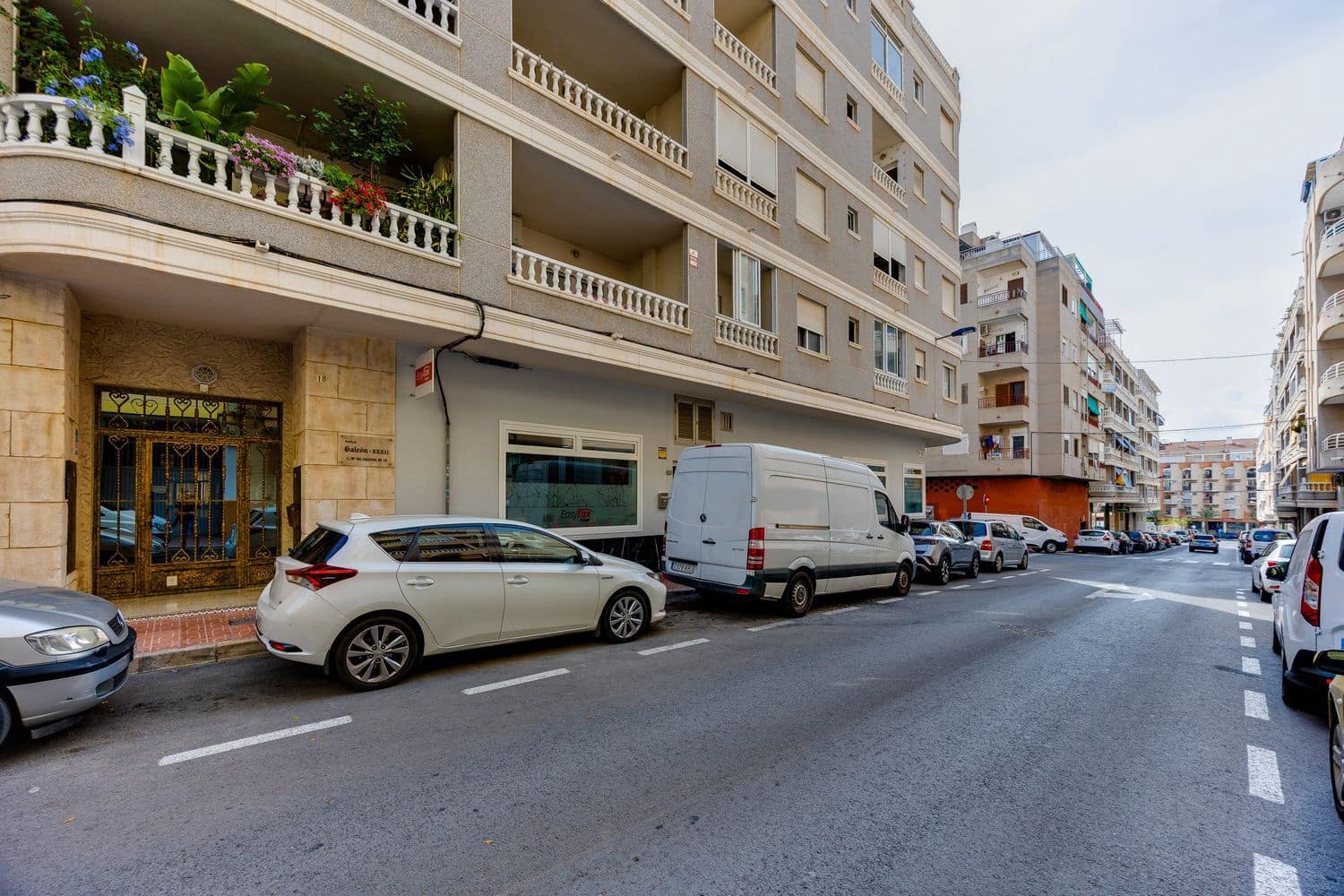 2 soveværelse Lejlighed til salg i Torrevieja med garage - € 139.000 (Ref: 10141522)