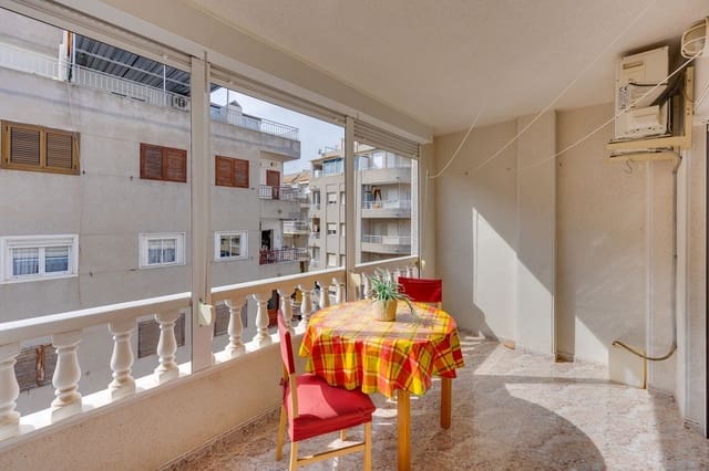 2 soveværelse Lejlighed til salg i Avenida Habaneras - Curva de Palangre, Torrevieja med garage - € 139.000 (Ref: 10141522)