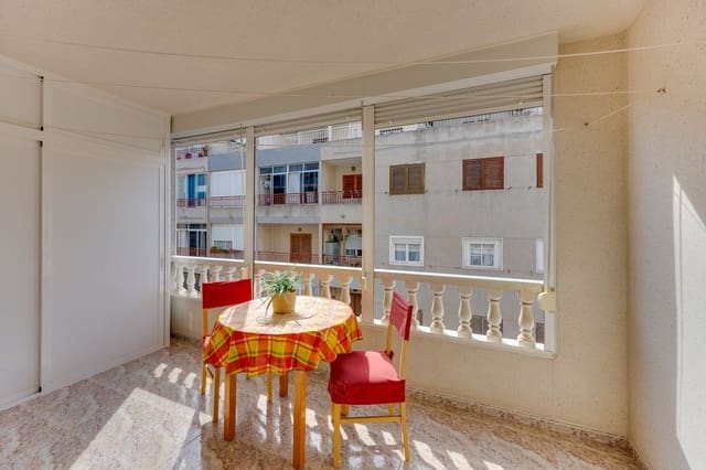 2 soveværelse Lejlighed til salg i Avenida Habaneras - Curva de Palangre, Torrevieja med garage - € 139.000 (Ref: 10141522)
