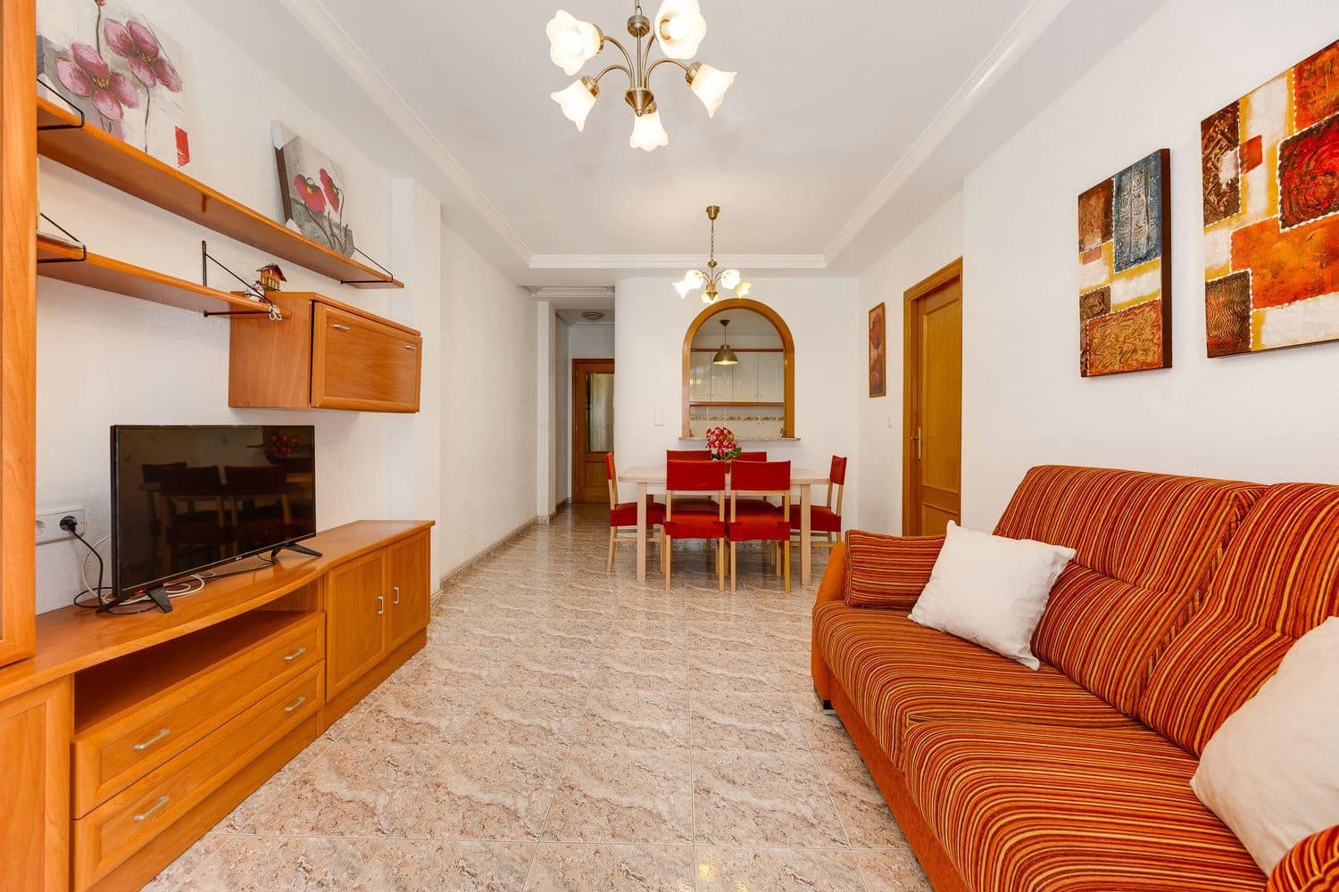 2 soveværelse Lejlighed til salg i Torrevieja med garage - € 139.000 (Ref: 10141522)