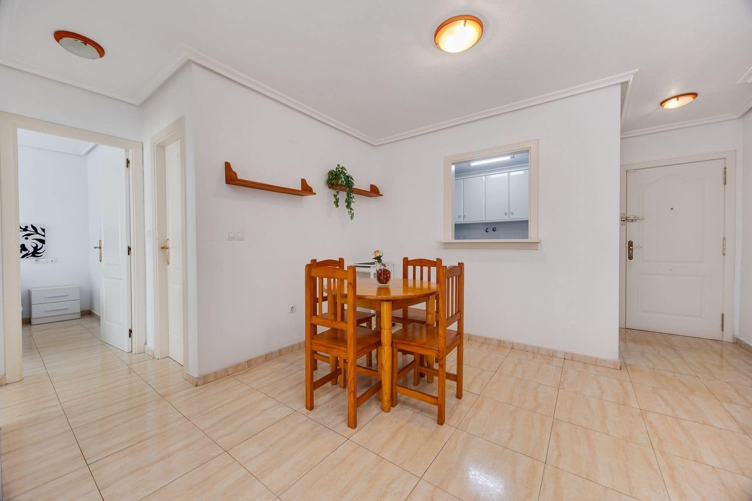 2 chambre Appartement à vendre à Torrevieja avec garage - 125 000 € (Ref: 10145674)