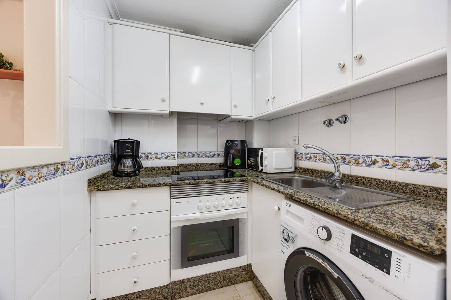 2 chambre Appartement à vendre à Torrevieja avec garage - 125 000 € (Ref: 10145674)