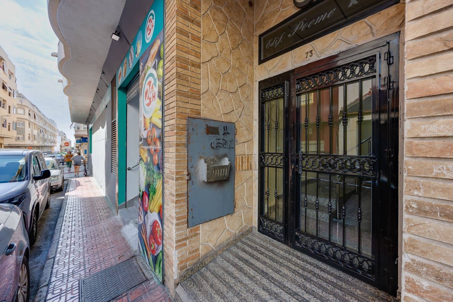 2 chambre Appartement à vendre à Torrevieja avec garage - 125 000 € (Ref: 10145674)