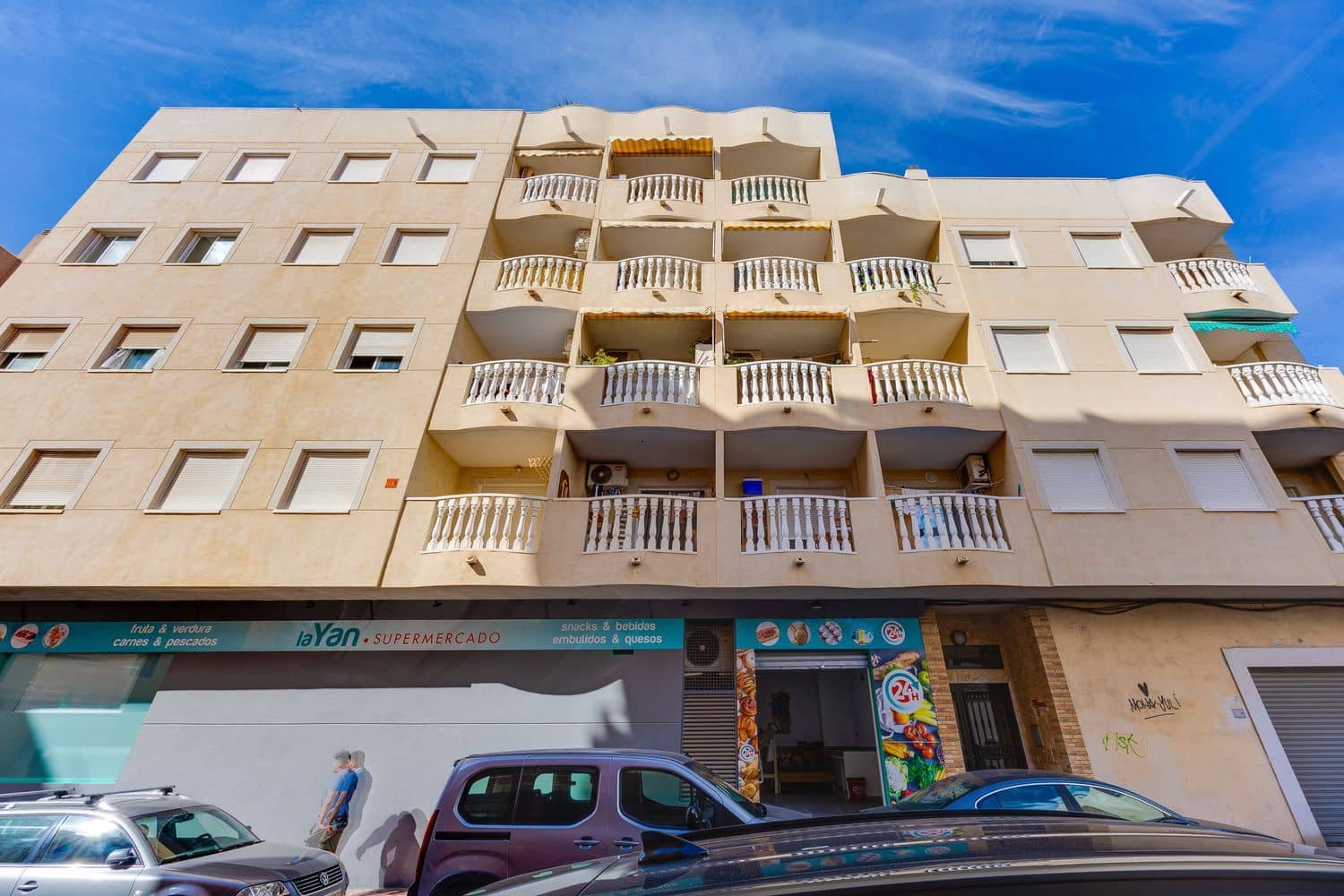 2 chambre Appartement à vendre à Torrevieja avec garage - 125 000 € (Ref: 10145674)