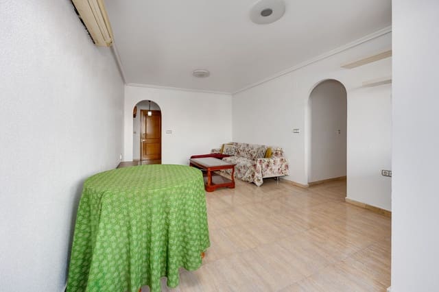 Apartamento de 3 habitaciones en Antonio Machado, Torrevieja en venta con piscina garaje - 185.000 € (Ref: 10157096)