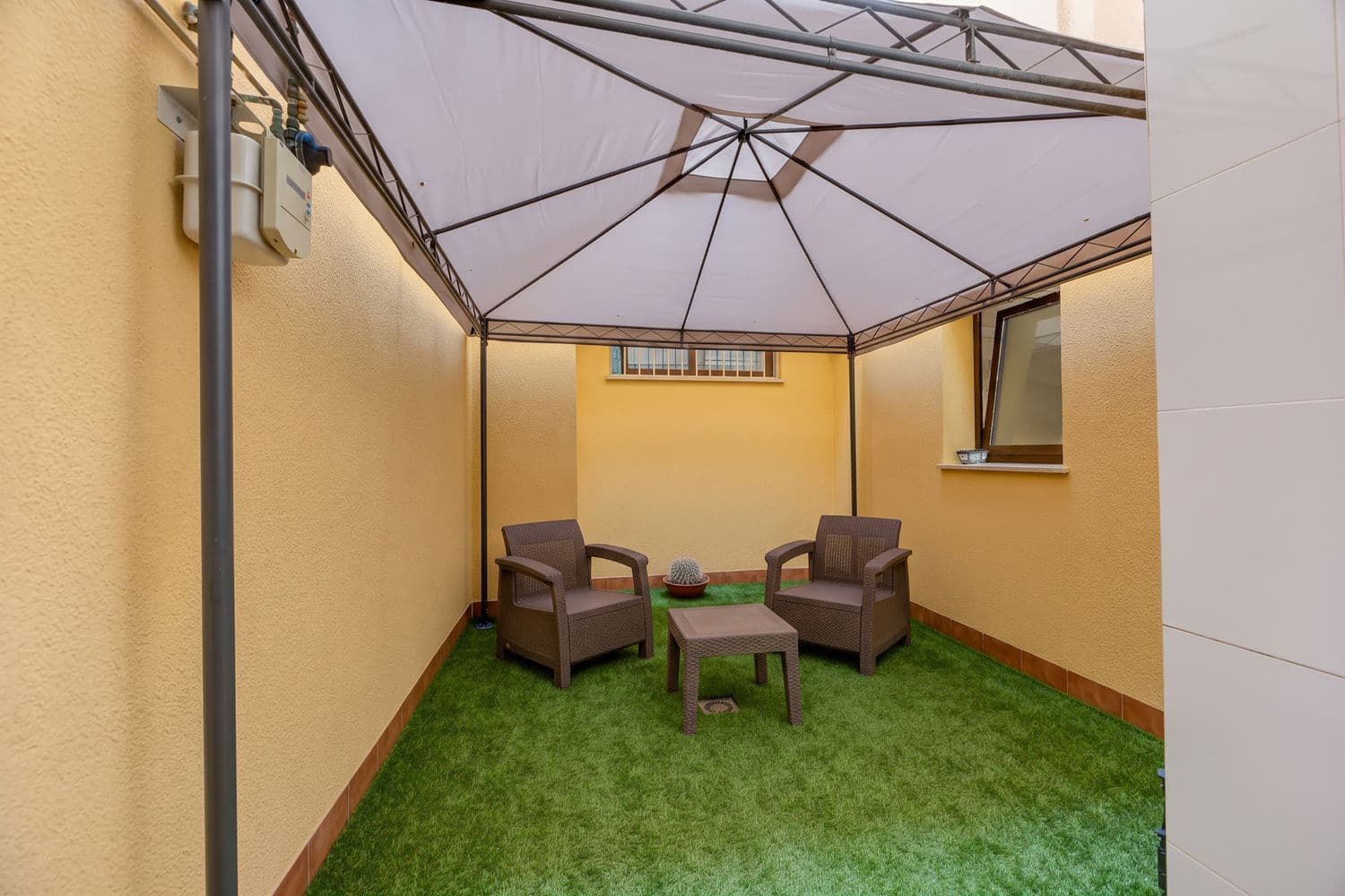 3 chambre Appartement à vendre à Torrevieja avec piscine garage - 185 000 € (Ref: 10157096)