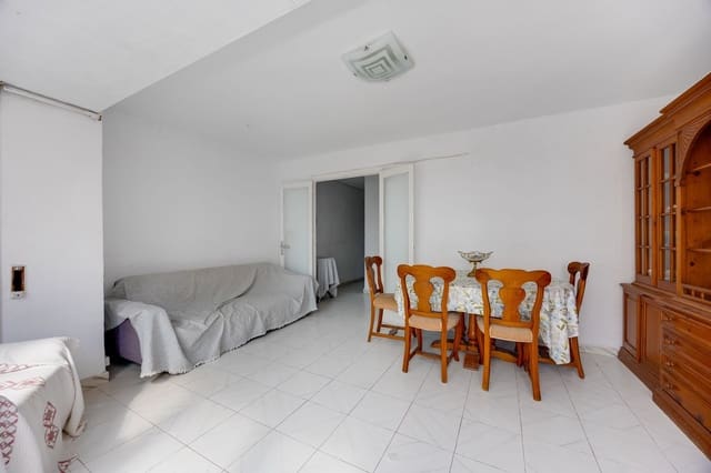 3 slaapkamer Appartement te koop in Centro - Muelle Pesquero, Torrevieja met garage - € 195.000 (Ref: 10162093)